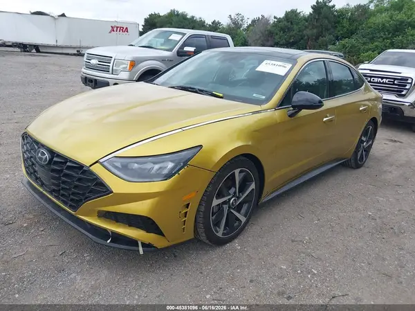 5NPEJ4J2XMH123856 2021 HYUNDAI SONATA - Image 2