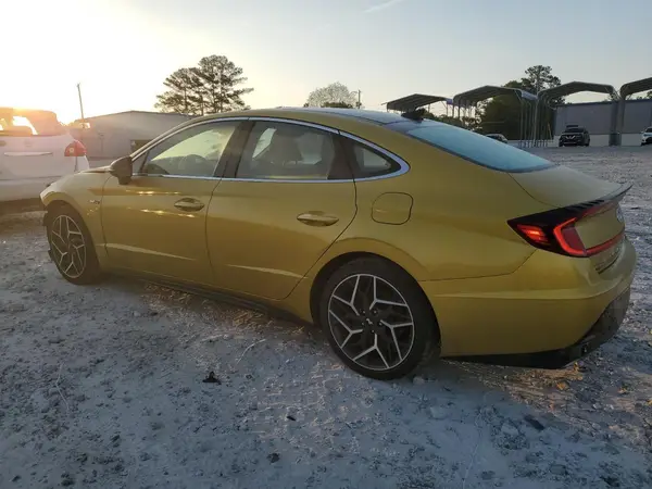 5NPEK4JC0MH107669 2021 HYUNDAI SONATA - Image 2