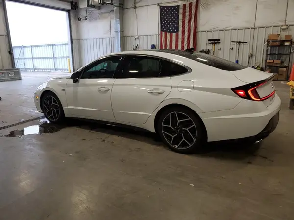 5NPEK4JC0MH117263 2021 HYUNDAI SONATA - Image 2