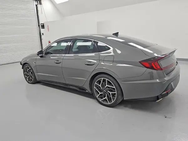5NPEK4JC0MH123323 2021 HYUNDAI SONATA - Image 2