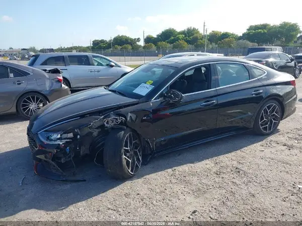 5NPEK4JC2MH108693 2021 HYUNDAI SONATA - Image 2