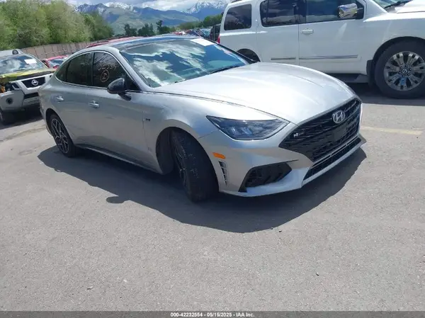 5NPEK4JC2MH124909 2021 HYUNDAI SONATA - Image 1
