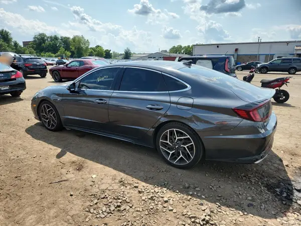 5NPEK4JC2MH127762 2021 HYUNDAI SONATA - Image 2