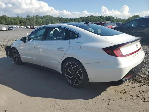 5NPEK4JC2MH130385 2021 HYUNDAI SONATA - Image 2