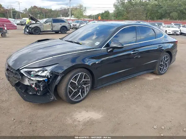 5NPEK4JC2NH138178 2022 HYUNDAI SONATA - Image 2