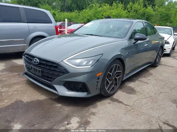 5NPEK4JC4MH128041 2021 HYUNDAI SONATA - Image 2