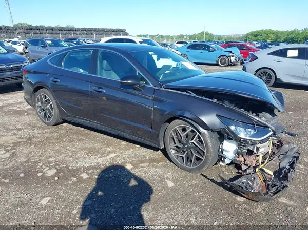 5NPEK4JC4NH133922 2022 HYUNDAI SONATA - Image 1