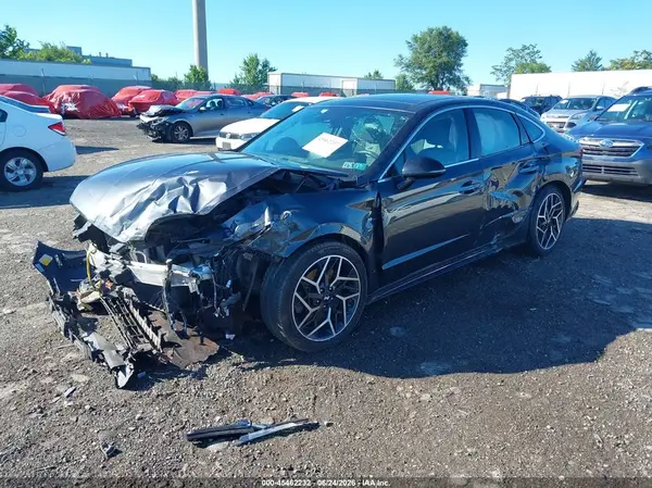 5NPEK4JC4NH133922 2022 HYUNDAI SONATA - Image 2
