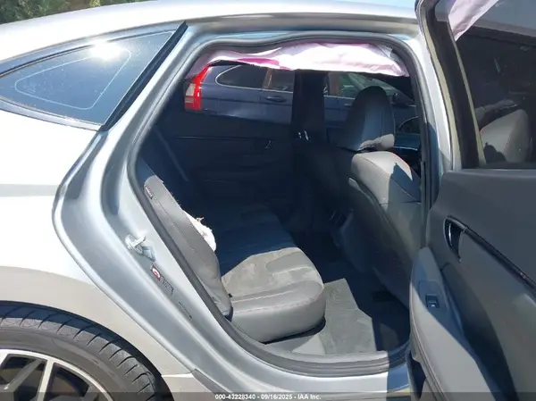 5NPEK4JC5MH112981 2021 HYUNDAI SONATA - Image 8