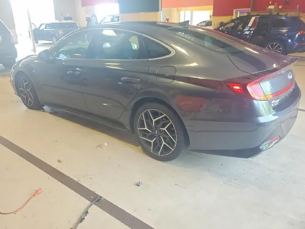 5NPEK4JC5MH127996 2021 HYUNDAI SONATA - Image 2