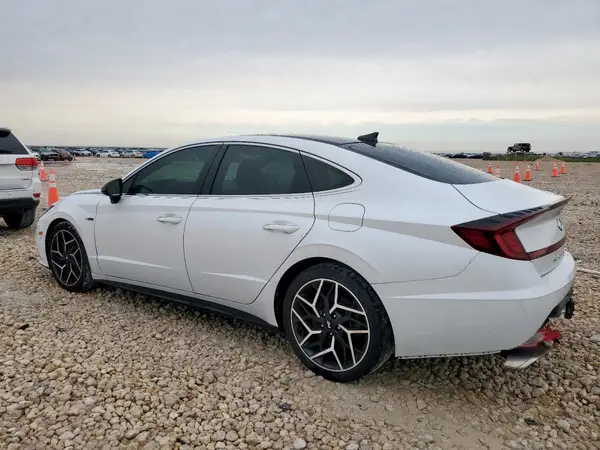 5NPEK4JC5MH130574 2021 HYUNDAI SONATA - Image 2