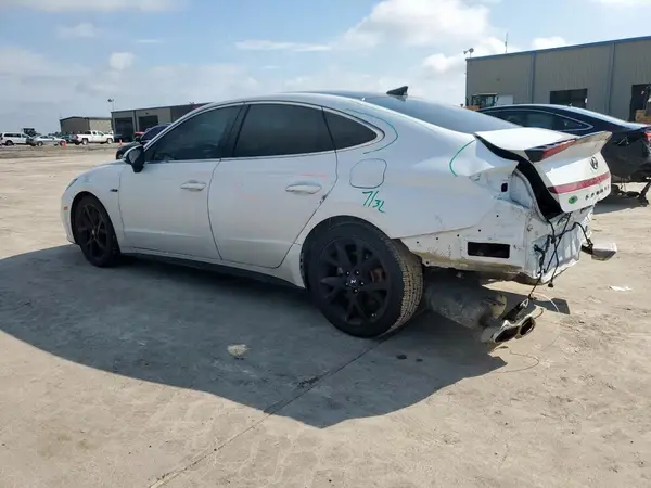 5NPEK4JC5NH146355 2022 HYUNDAI SONATA - Image 2