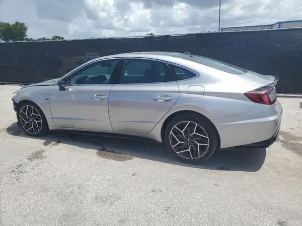 5NPEK4JC6NH137891 2022 HYUNDAI SONATA - Image 2