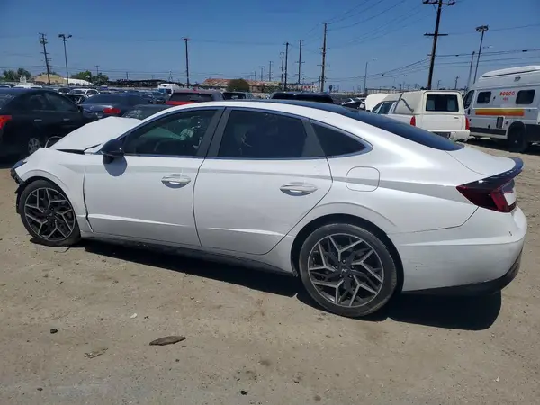 5NPEK4JC7MH128454 2021 HYUNDAI SONATA - Image 2