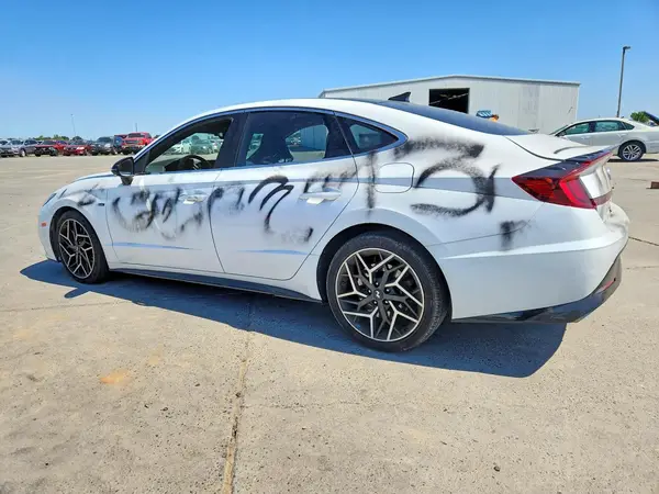 5NPEK4JC7MH131127 2021 HYUNDAI SONATA - Image 2