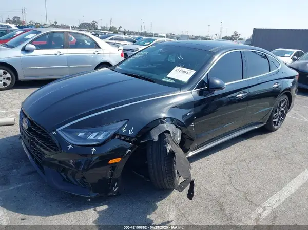 5NPEK4JC8MH130844 2021 HYUNDAI SONATA - Image 2
