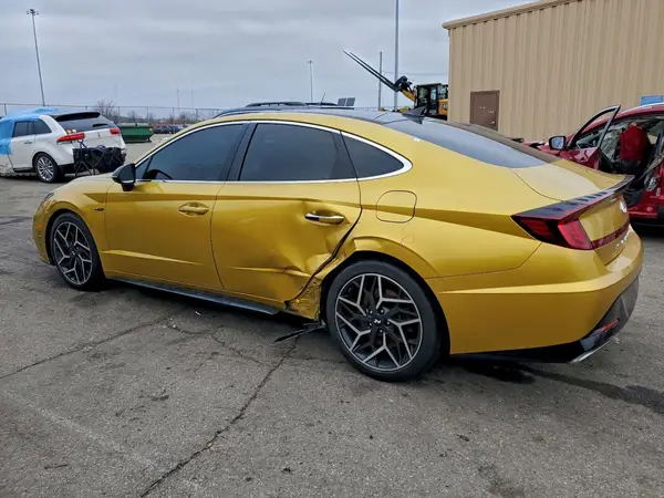 5NPEK4JCXMH132353 2021 HYUNDAI SONATA - Image 2
