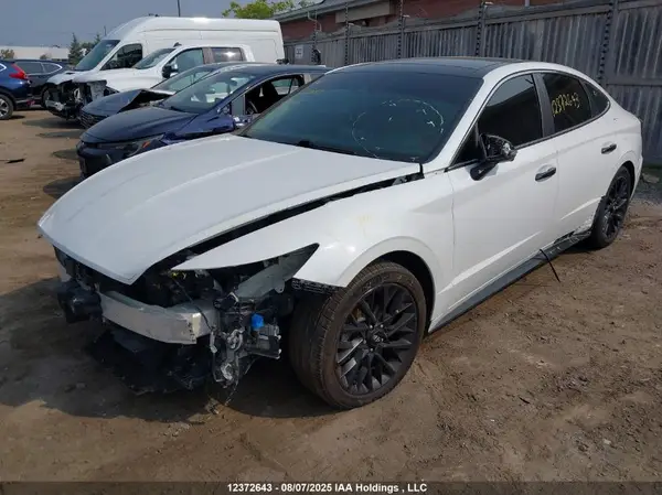 5NPEL4J22MH104406 2021 HYUNDAI SONATA - Image 2