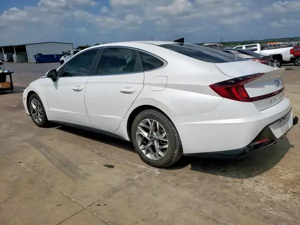 5NPEL4JA0LH053574 2022 HYUNDAI SONATA - Image 2