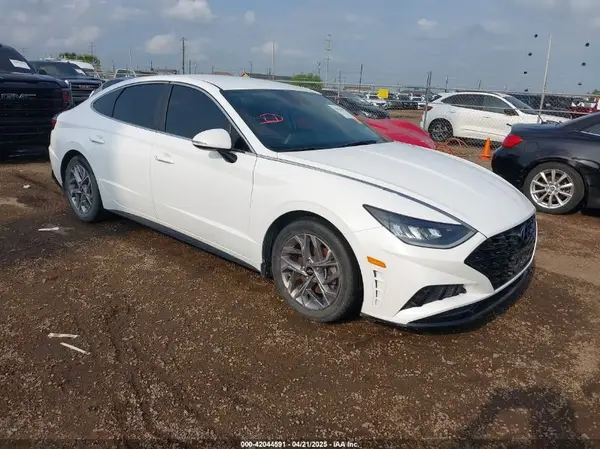5NPEL4JA0MH094594 2021 HYUNDAI SONATA - Image 1
