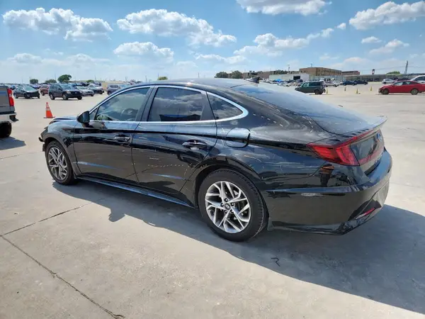 5NPEL4JA1MH083653 2021 HYUNDAI SONATA - Image 2