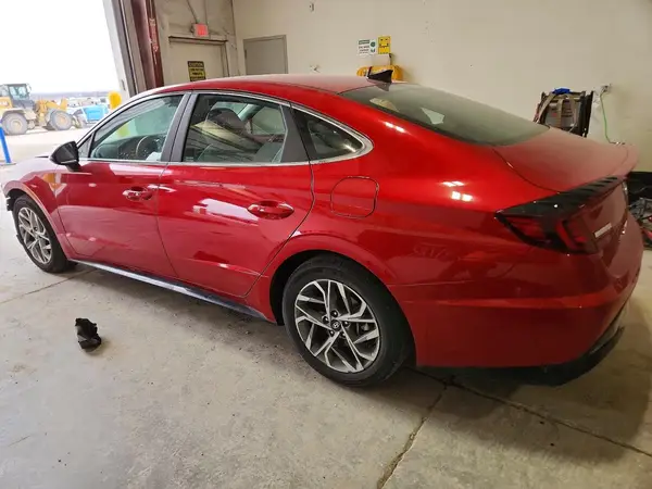 5NPEL4JA1MH096841 2021 HYUNDAI SONATA - Image 2