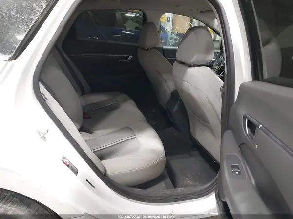 5NPEL4JA2LH002657 2020 HYUNDAI SONATA - Image 8