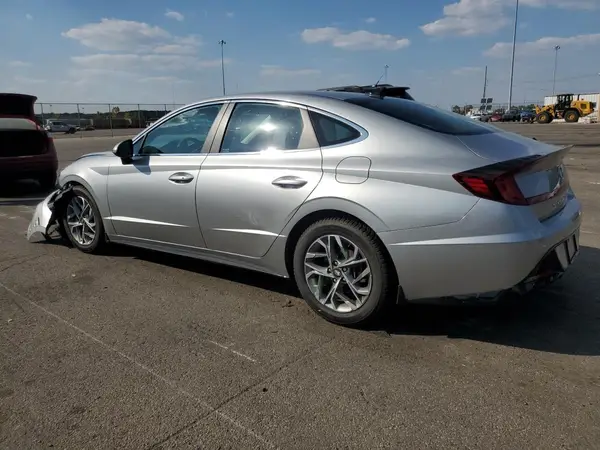 5NPEL4JA2MH087372 2021 HYUNDAI SONATA - Image 2