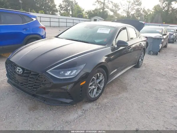 5NPEL4JA2MH107488 2021 HYUNDAI SONATA - Image 2
