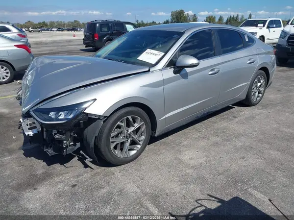 5NPEL4JA3LH000934 2020 HYUNDAI SONATA - Image 2