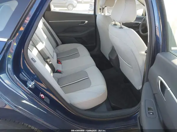 5NPEL4JA3NH141909 2022 HYUNDAI SONATA - Image 8