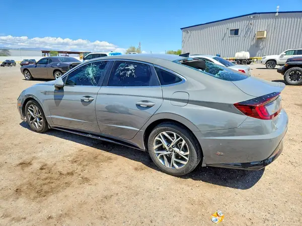 5NPEL4JA4LH030265 2020 HYUNDAI SONATA - Image 2