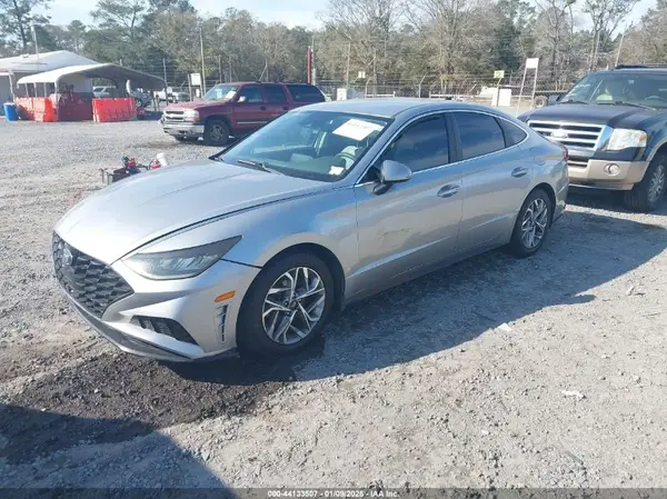 5NPEL4JA4MH085011 2021 HYUNDAI SONATA - Image 2