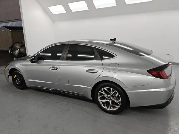 5NPEL4JA4MH102194 2021 HYUNDAI SONATA - Image 2