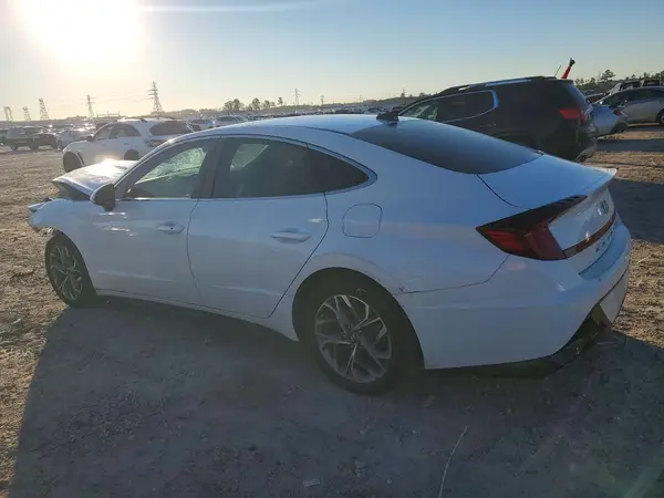 5NPEL4JA5LH057216 2020 HYUNDAI SONATA - Image 2