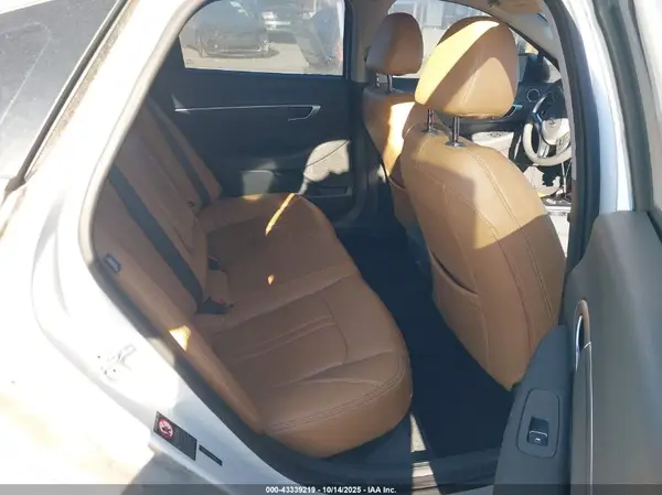 5NPEL4JA7LH013962 2020 HYUNDAI SONATA - Image 8