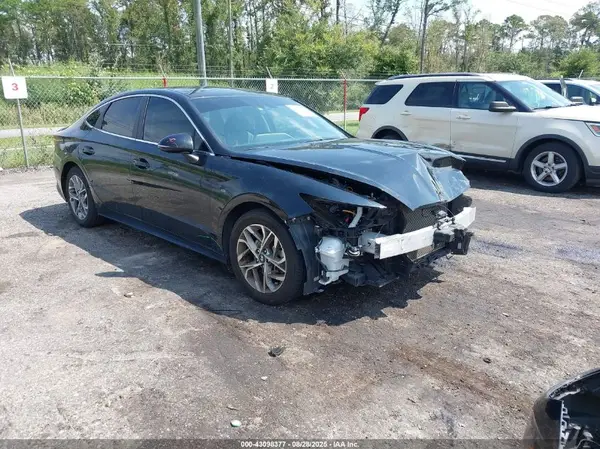 5NPEL4JA7LH013976 2020 HYUNDAI SONATA - Image 1