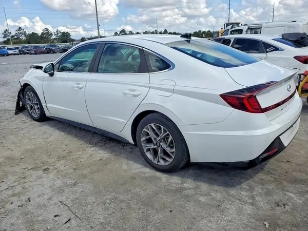 5NPEL4JA7MH104991 2021 HYUNDAI SONATA - Image 2