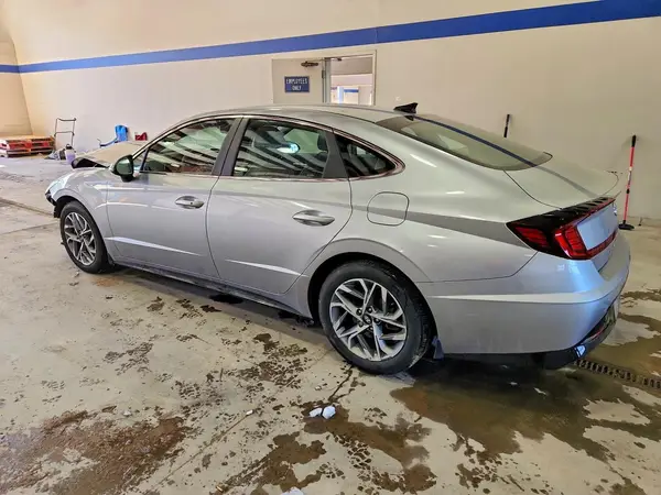 5NPEL4JA7MH114338 2021 HYUNDAI SONATA - Image 2