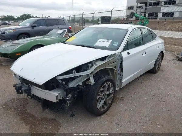 5NPEL4JA8LH006177 2020 HYUNDAI SONATA - Image 2