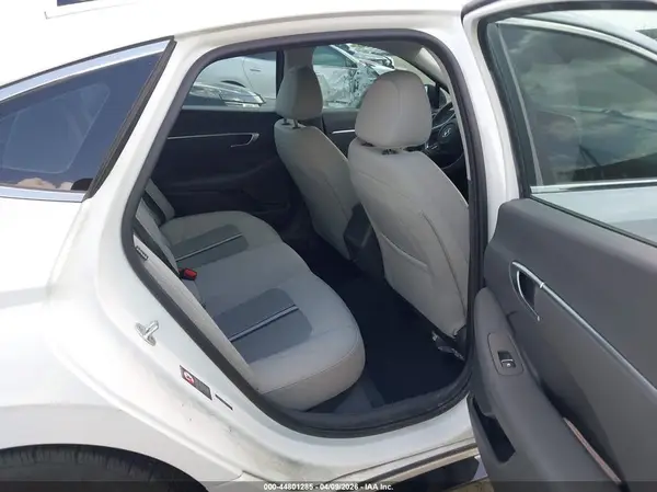 5NPEL4JA8MH067725 2021 HYUNDAI SONATA - Image 8