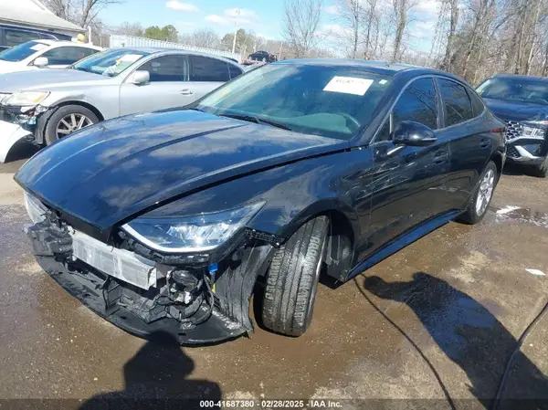 5NPEL4JA8MH102974 2021 HYUNDAI SONATA - Image 2