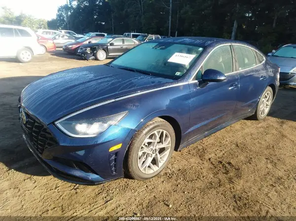 5NPEL4JA8MH104157 2021 HYUNDAI SONATA - Image 2