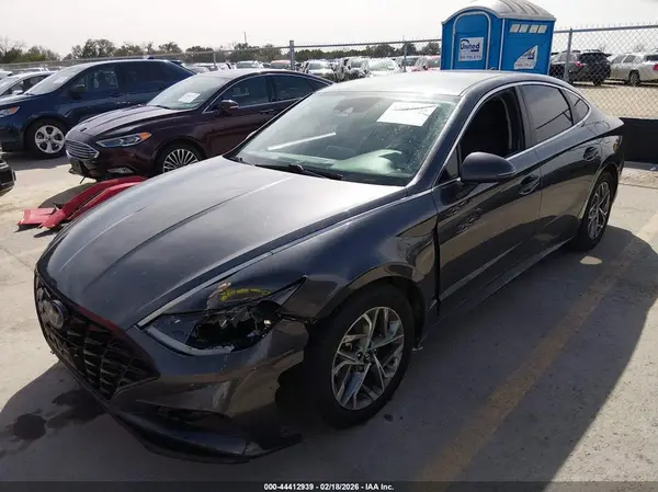 5NPEL4JA9LH022744 2020 HYUNDAI SONATA - Image 2