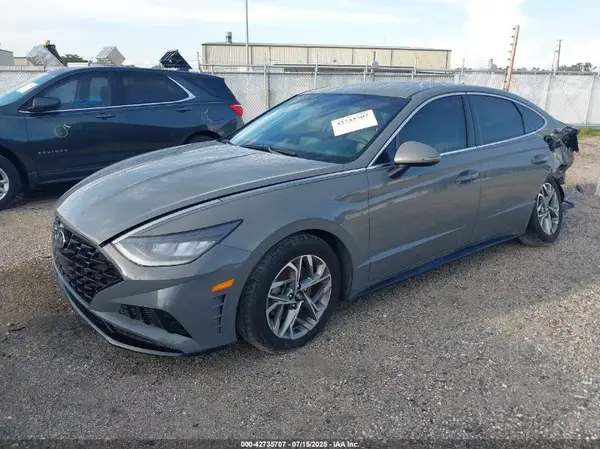 5NPEL4JA9LH037843 2020 HYUNDAI SONATA - Image 2