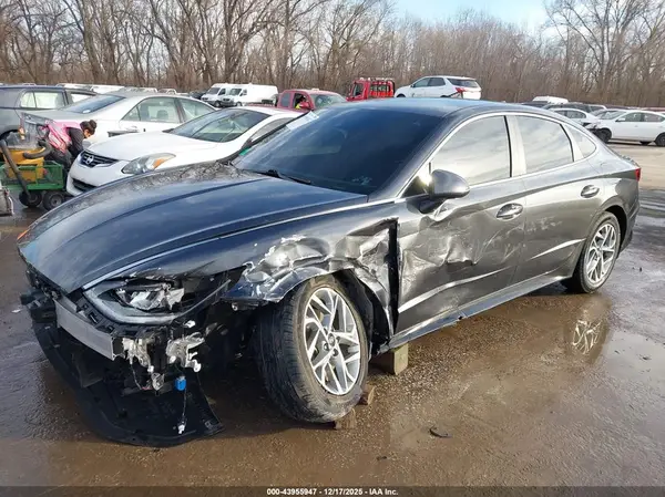 5NPEL4JA9MH087613 2021 HYUNDAI SONATA - Image 2