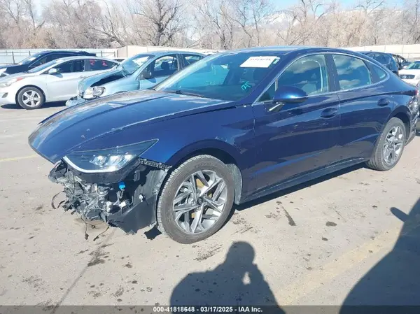 5NPEL4JA9NH143342 2022 HYUNDAI SONATA - Image 2