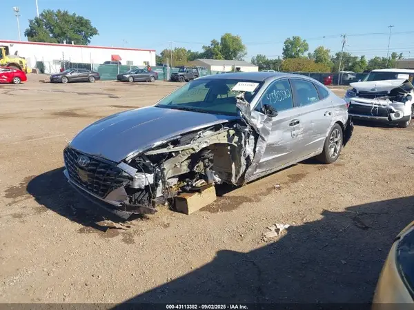 5NPEL4JAXLH012692 2020 HYUNDAI SONATA - Image 2