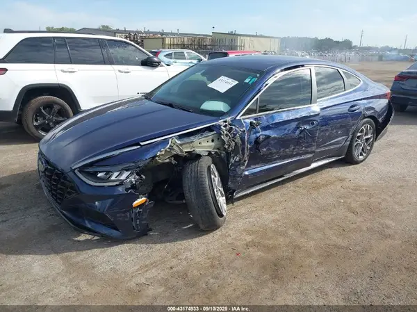 5NPEL4JAXLH038127 2020 HYUNDAI SONATA - Image 2