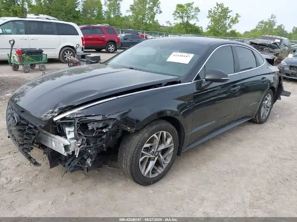 5NPEL4JAXLH047362 2020 HYUNDAI SONATA - Image 2